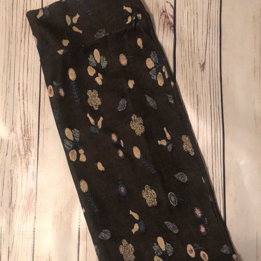 LuLaRoe Cassie